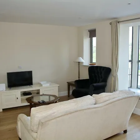 Oakleigh House, 1 * كورك