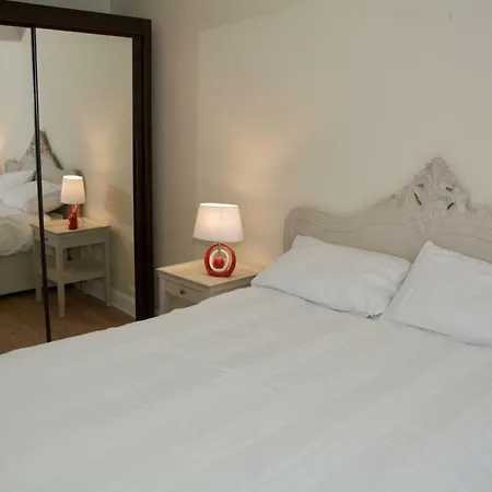 Oakleigh House, 1 Cork